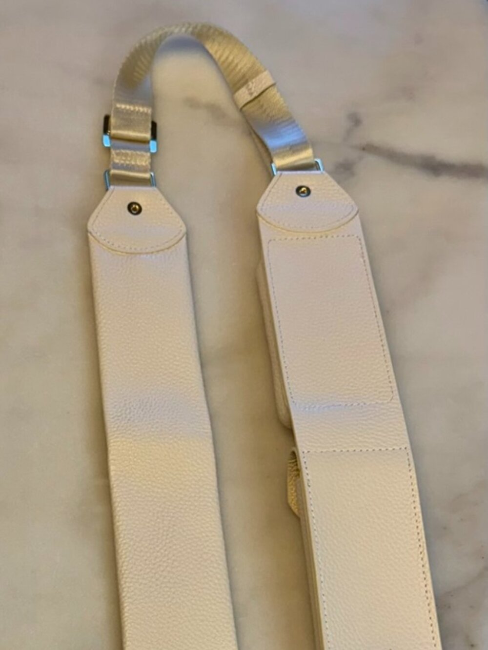 NWT Bandolier Ivory Gold Billie Crossbody Utility Strap Multi Pouch Rare - Picture 5 of 8